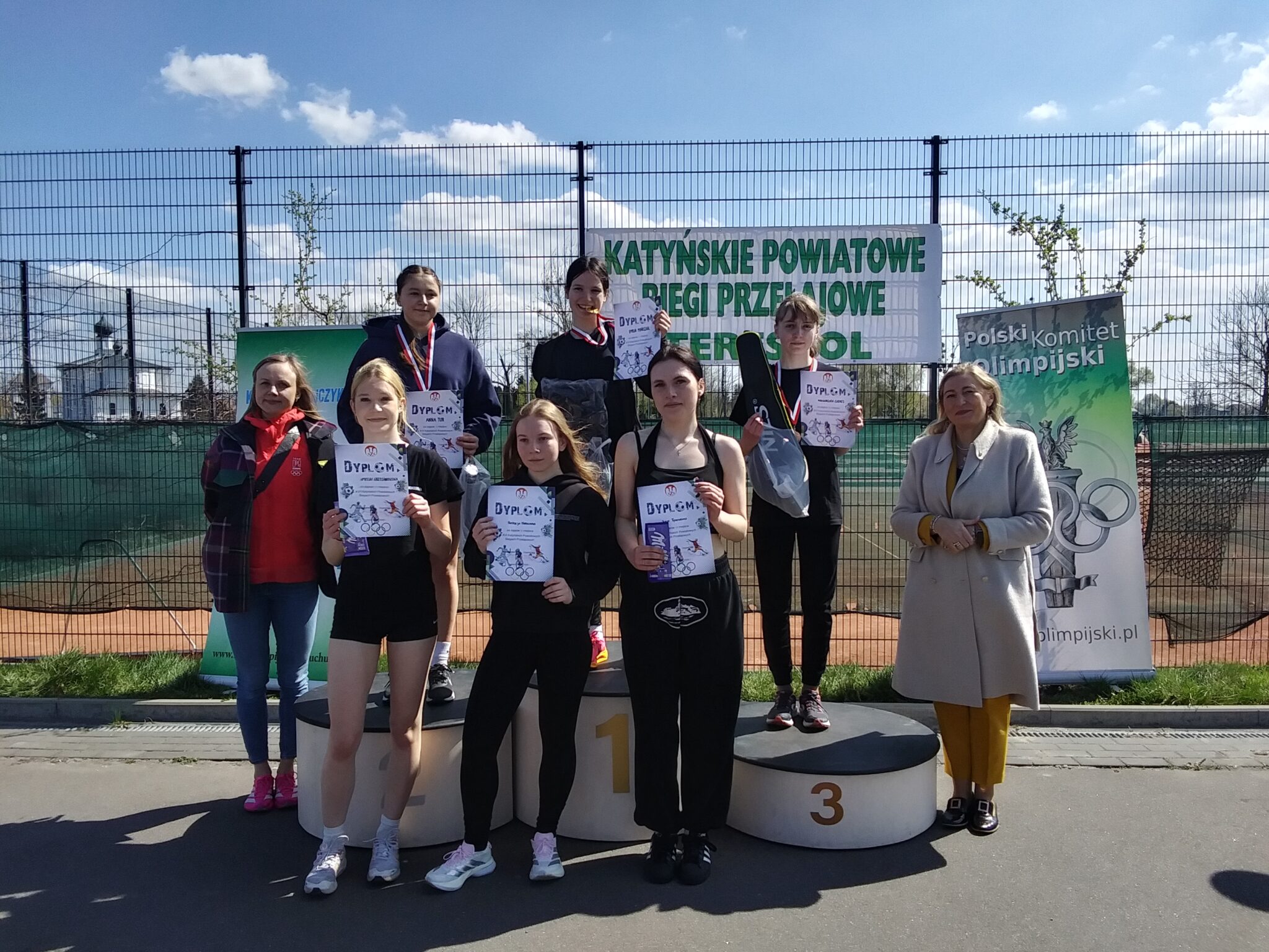 H[1] B[3]D[-4] FN=0 outdr = 0 ISO = 100.000000 exp=0.752177 return = 0 D[19.7] WD[0.1] B[11.8] WB[40.9] SB[0.5]